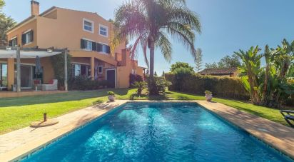 Maison T5 à Estômbar e Parchal de 250 m²