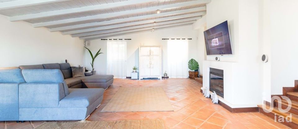 Maison T5 à Estômbar e Parchal de 250 m²