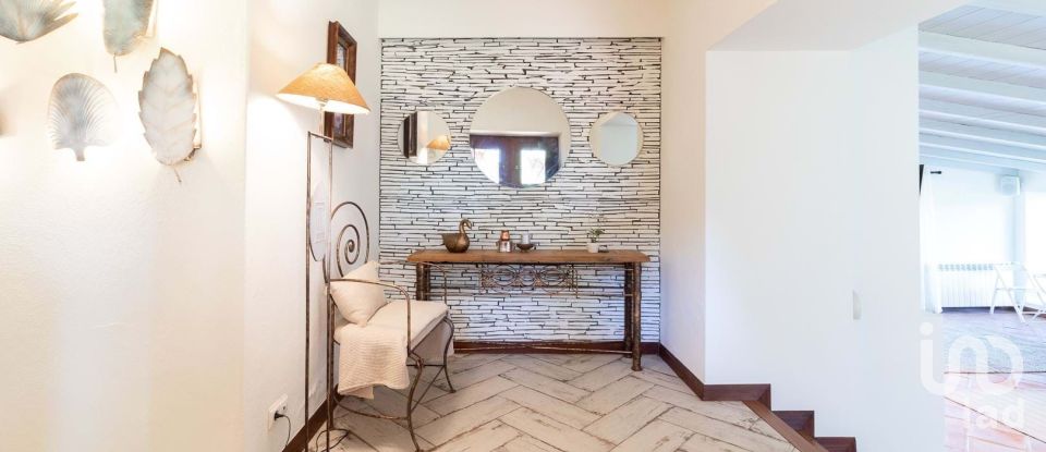 Maison T5 à Estômbar e Parchal de 250 m²