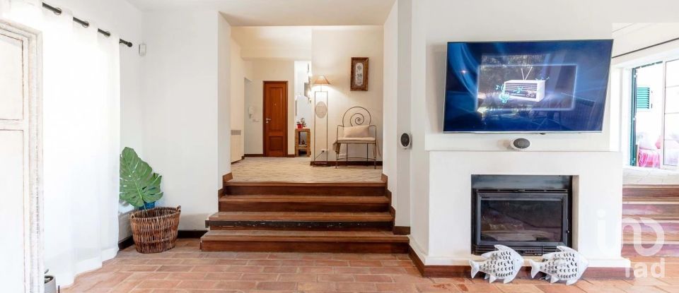 Maison T5 à Estômbar e Parchal de 250 m²