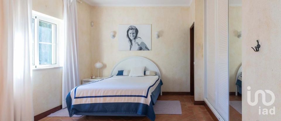 Maison T5 à Estômbar e Parchal de 250 m²