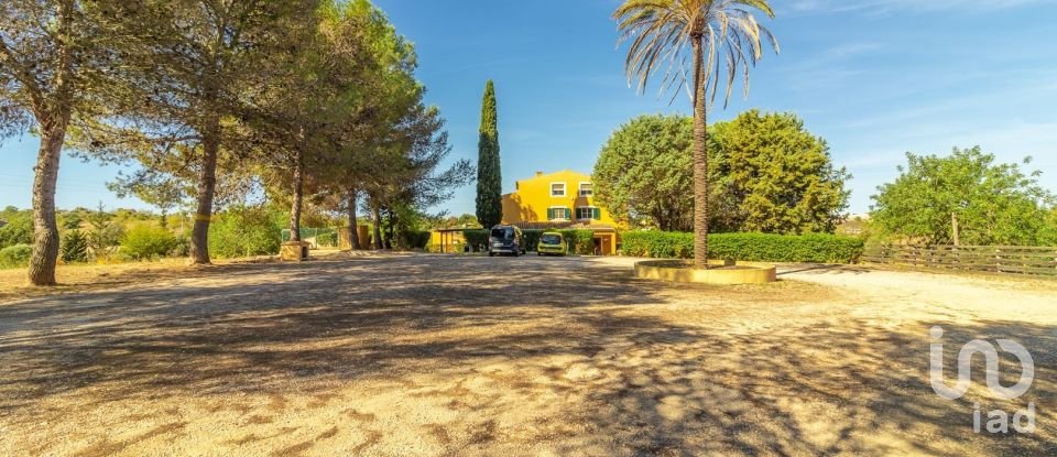 Maison T5 à Estômbar e Parchal de 250 m²