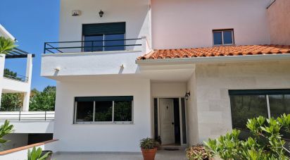 House T4 in Batalha of 356 m²