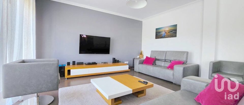 House T4 in Famalicão of 200 m²