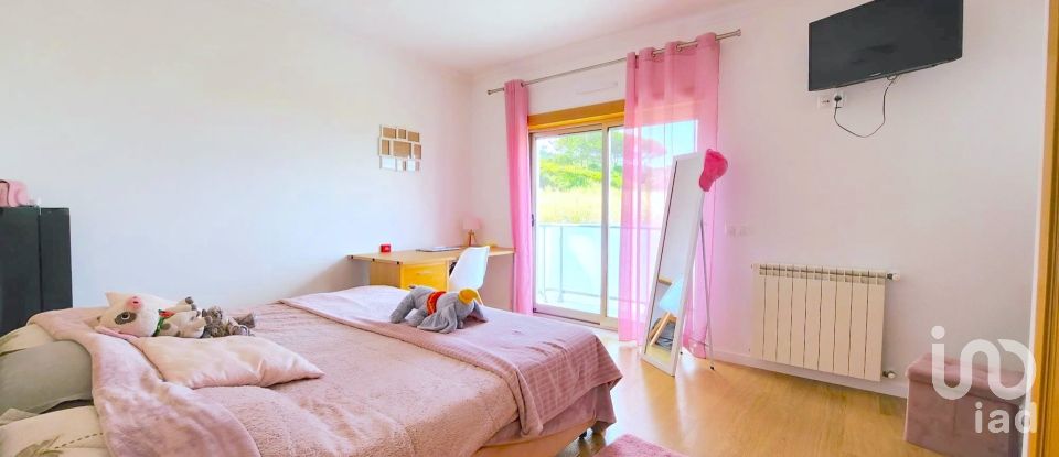 House T4 in Famalicão of 200 m²