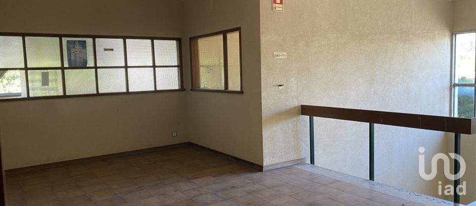 Murs commerciaux à Assafarge e Antanhol de 4 400 m²