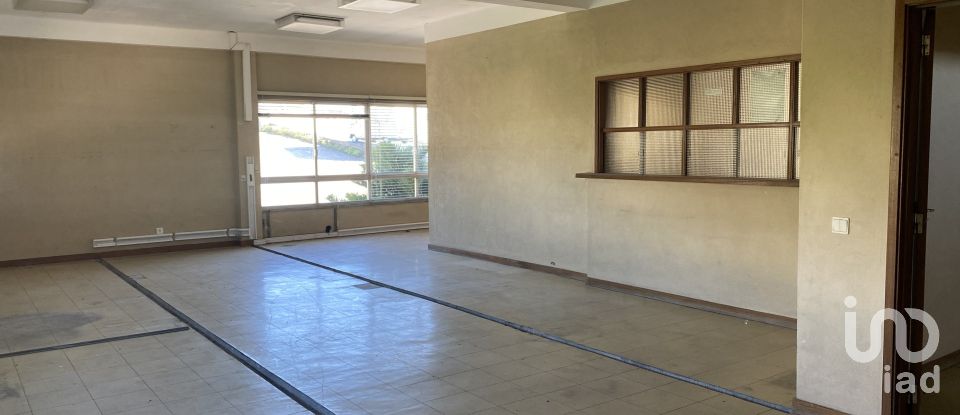 Murs commerciaux à Assafarge e Antanhol de 4 400 m²