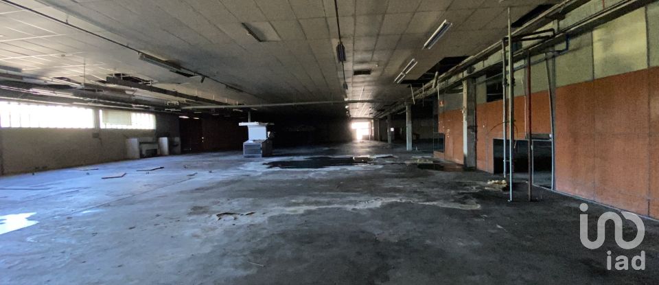 Murs commerciaux à Assafarge e Antanhol de 4 400 m²