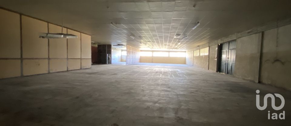 Murs commerciaux à Assafarge e Antanhol de 4 400 m²