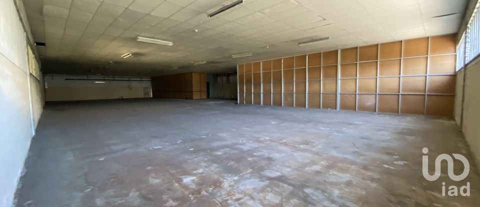 Murs commerciaux à Assafarge e Antanhol de 4 400 m²