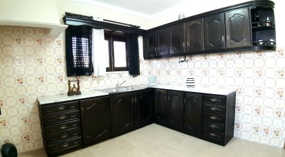 House T3 in Nadadouro of 265 m²