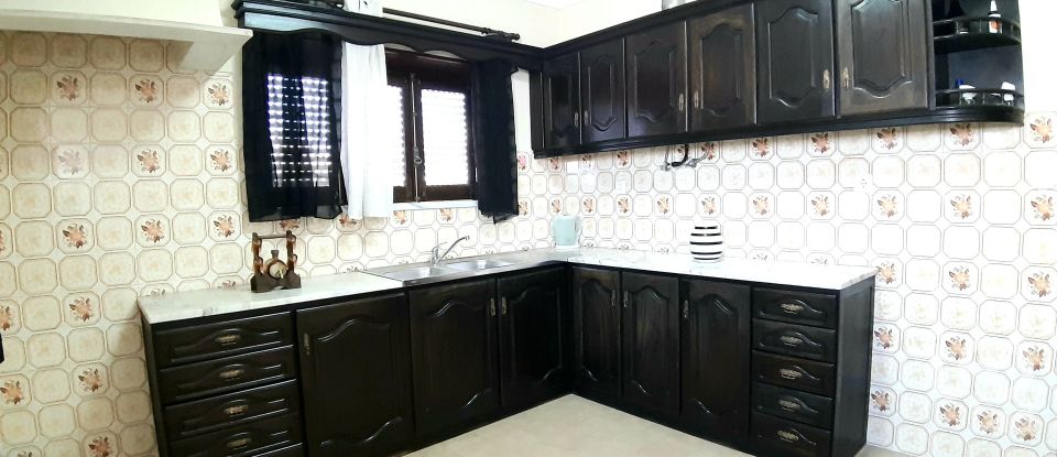 House T3 in Nadadouro of 265 m²