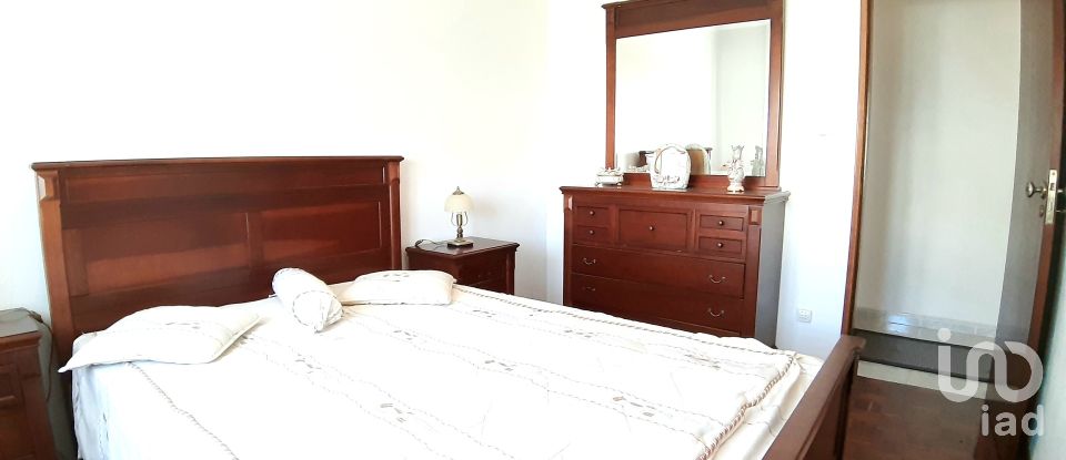 House T3 in Nadadouro of 265 m²