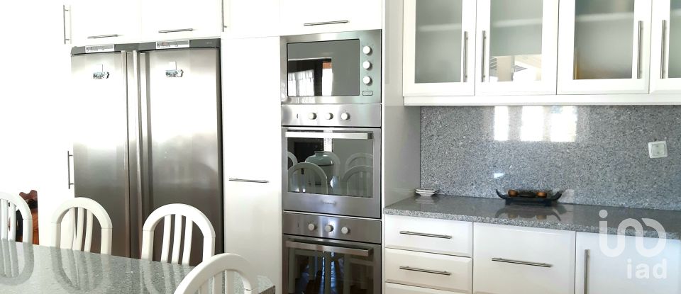 House T3 in Nadadouro of 265 m²