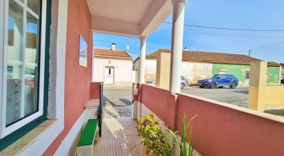 House T2 in Lamas e Cercal of 108 m²