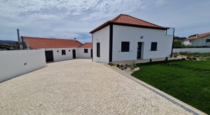House T3 in Lamas e Cercal of 169 m²