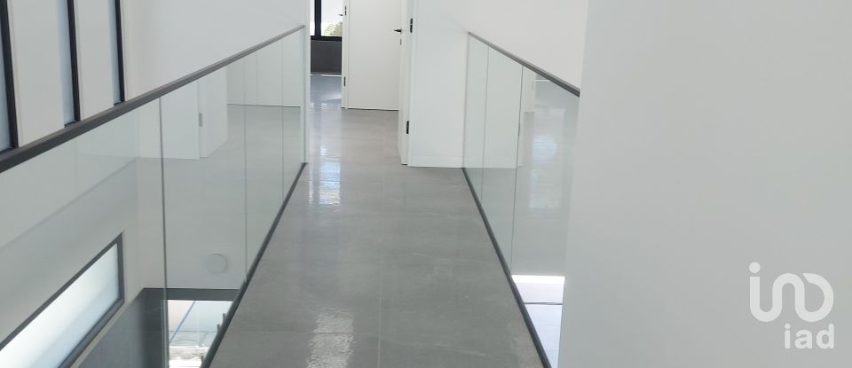 Townhouse T4 in Quarteira of 250 m²