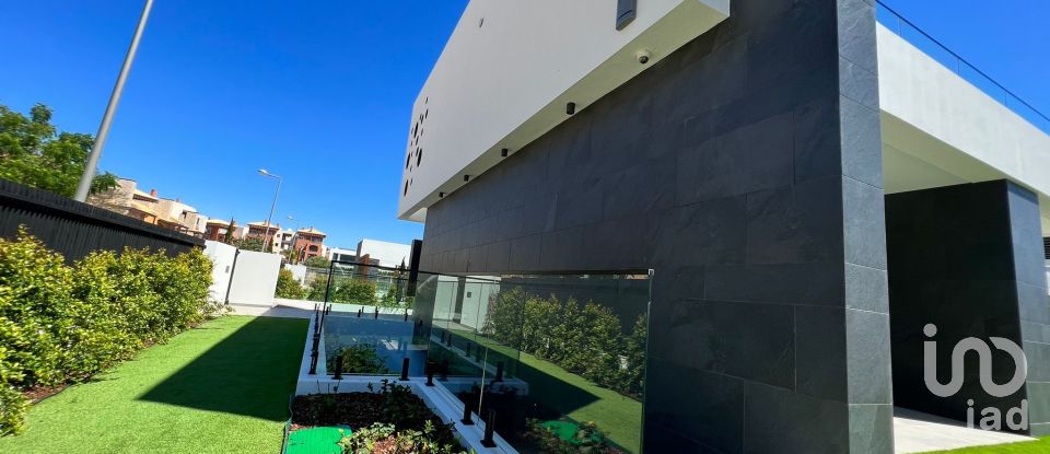 Townhouse T4 in Quarteira of 250 m²