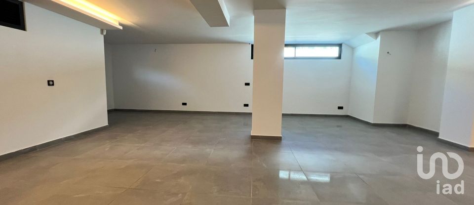 Townhouse T4 in Quarteira of 250 m²