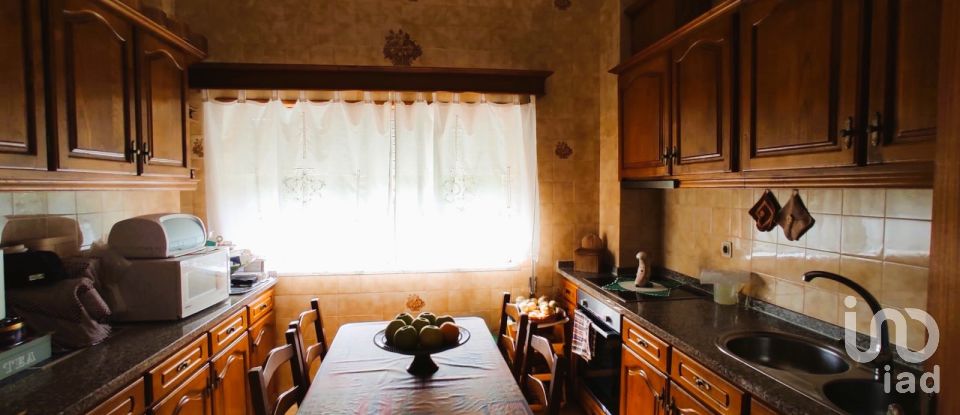 House T13 in Tabuaças of 495 m²