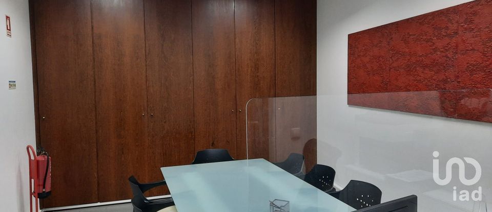 Bureaux à Carnaxide e Queijas de 90 m²
