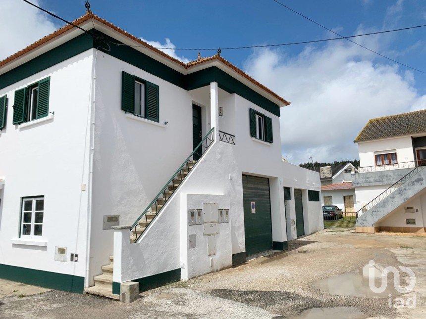 House T3 in A dos Cunhados e Maceira of 268 m²
