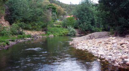 Maison T0 à Serpins de 63 m²