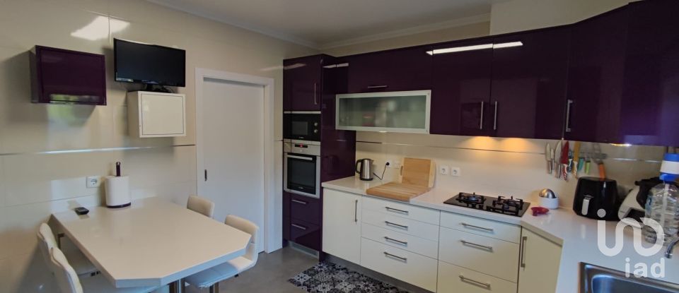 House T4 in Porto de Mós - São João Baptista e São Pedro of 168 m²