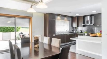 Maison T4 à Antas de 200 m²