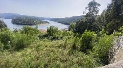 Terrain à Melres E Medas de 1 272 m²