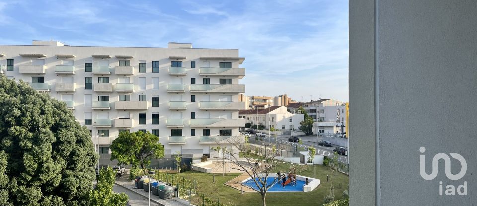 Apartment T3 in Lordelo Do Ouro E Massarelos of 113 m²