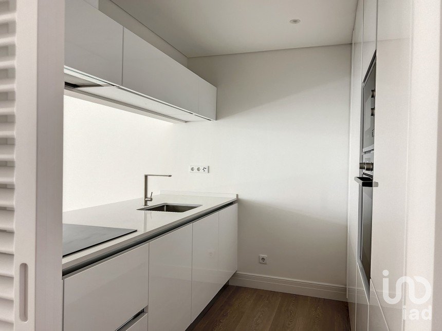 Appartement T2 à Estrela de 121 m²