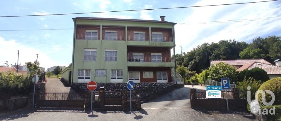 House T13 in Tabuaças of 495 m²