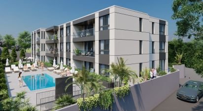 Apartment T2 in Santo António of 97 m²