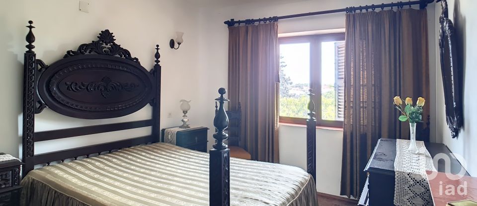 Traditional house T4 in Lagoa e Carvoeiro of 200 m²