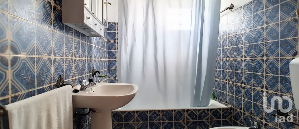 Traditional house T4 in Lagoa e Carvoeiro of 200 m²