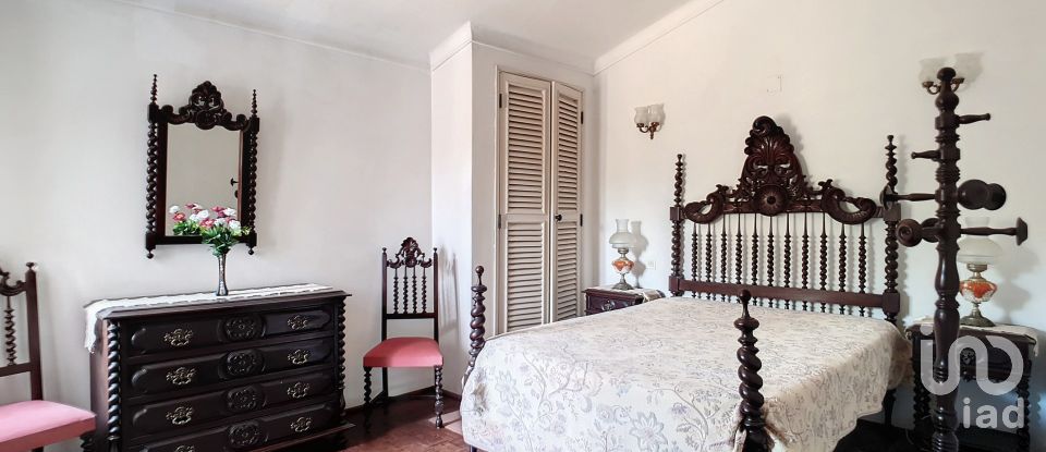 Traditional house T4 in Lagoa e Carvoeiro of 200 m²