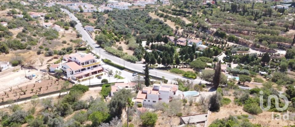 Traditional house T4 in Lagoa e Carvoeiro of 200 m²