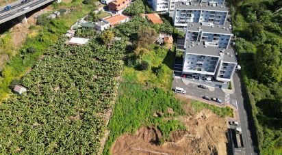 Terrain à Santo António de 1 778 m²