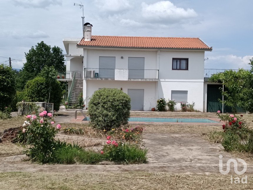 House T6 in São Miguel do Outeiro e Sabugosa of 509 m²