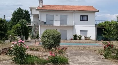 Maison T6 à São Miguel do Outeiro e Sabugosa de 509 m²