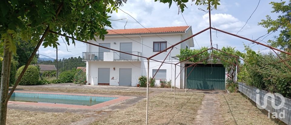Maison T6 à São Miguel do Outeiro e Sabugosa de 509 m²