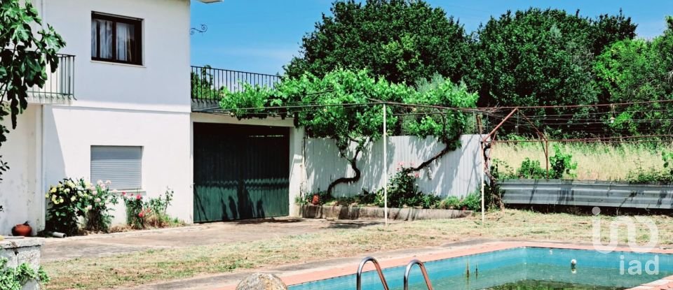 House T6 in São Miguel do Outeiro e Sabugosa of 509 m²