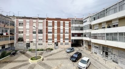 Appartement T2 à Baixa Da Banheira E Vale Da Amoreira de 74 m²