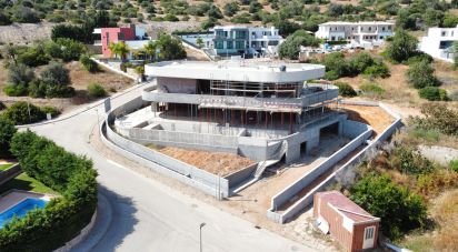 Maison T4 à Albufeira e Olhos de Água de 528 m²