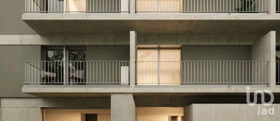 Apartamento T2 em Cedofeita, Santo Ildefonso, Sé, Miragaia, São Nicolau e Vitória de 69 m²