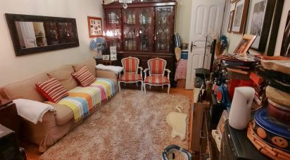 Apartment T4 in Arroios of 96 m²