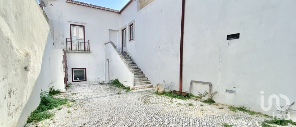Block of flats in Santa Maria Maior of 401 m²