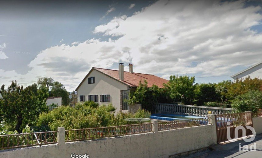 Village house T3 in Caria of 200 m²
