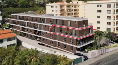 Apartment T3 in Santo António of 115 m²